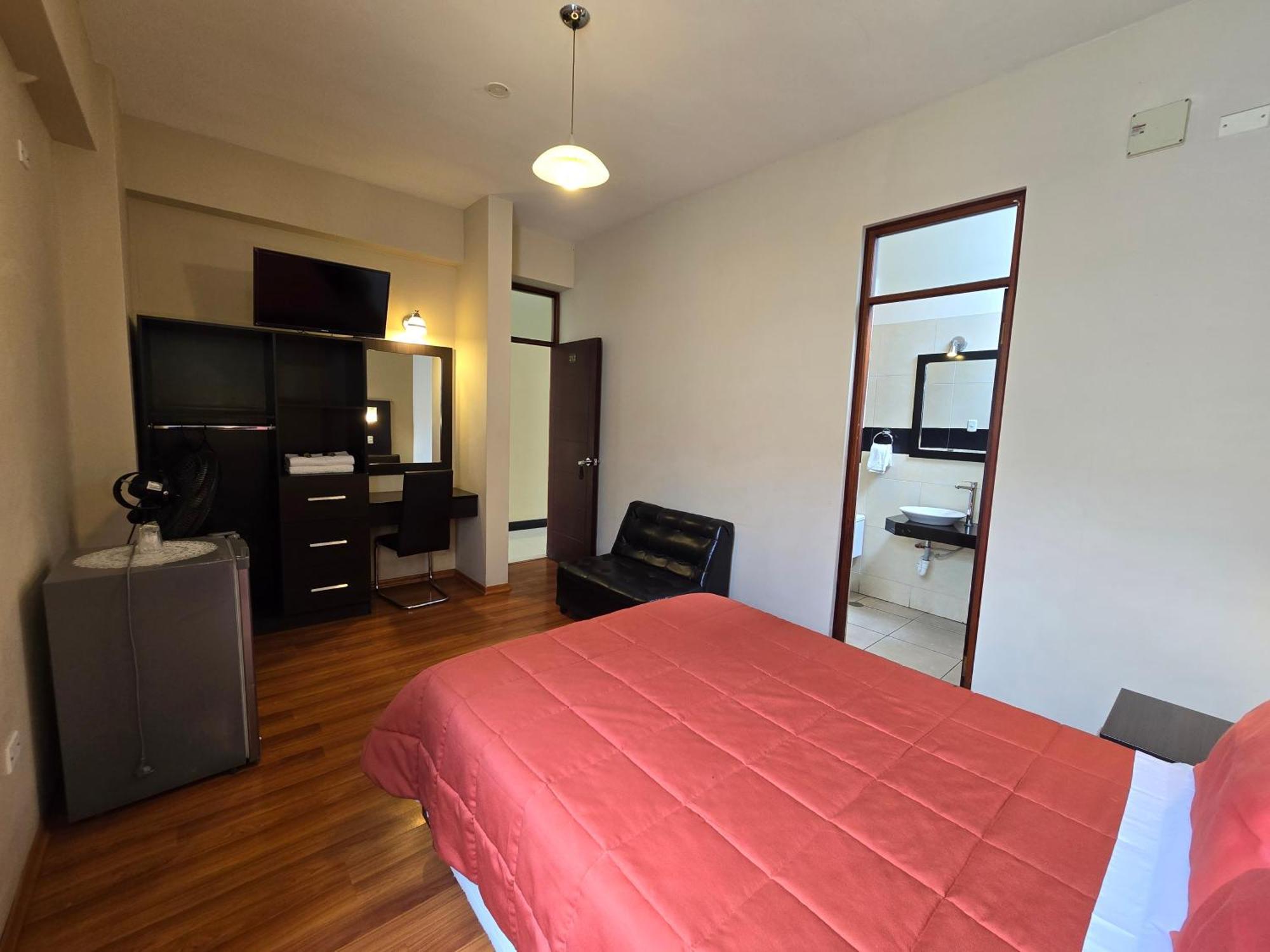 Pacific Suites Hotel Такна Экстерьер фото