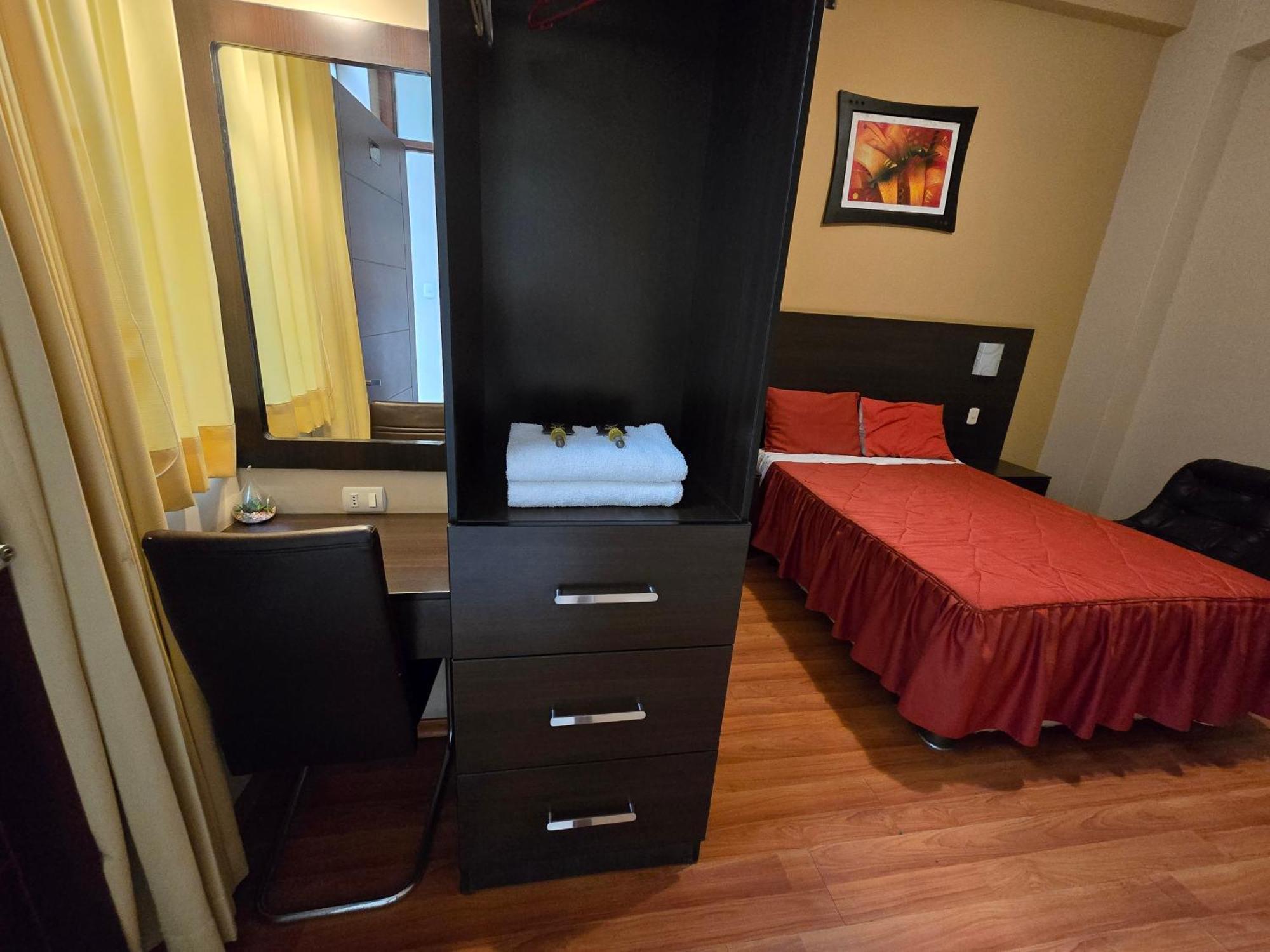 Pacific Suites Hotel Такна Экстерьер фото