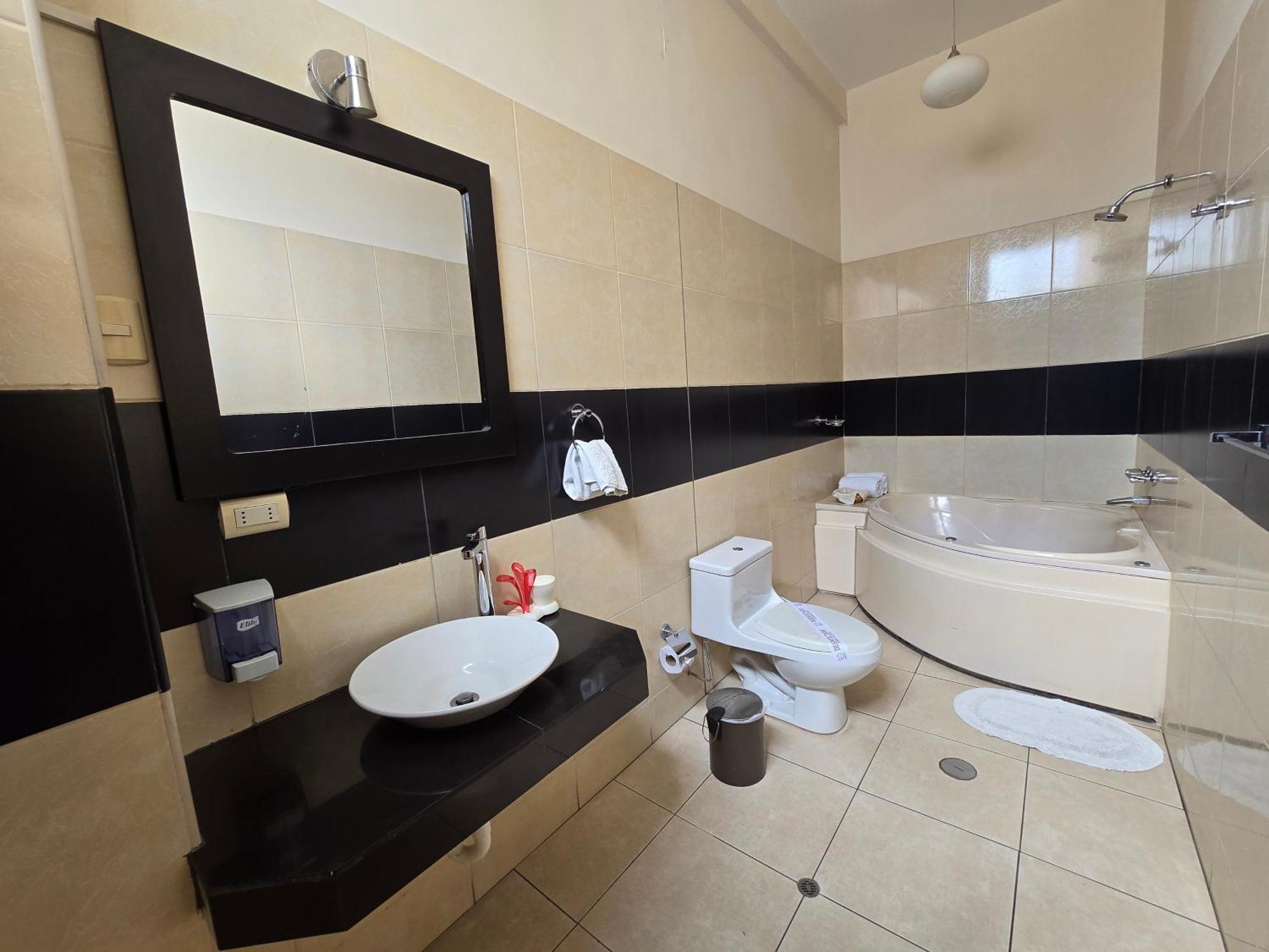 Pacific Suites Hotel Такна Экстерьер фото